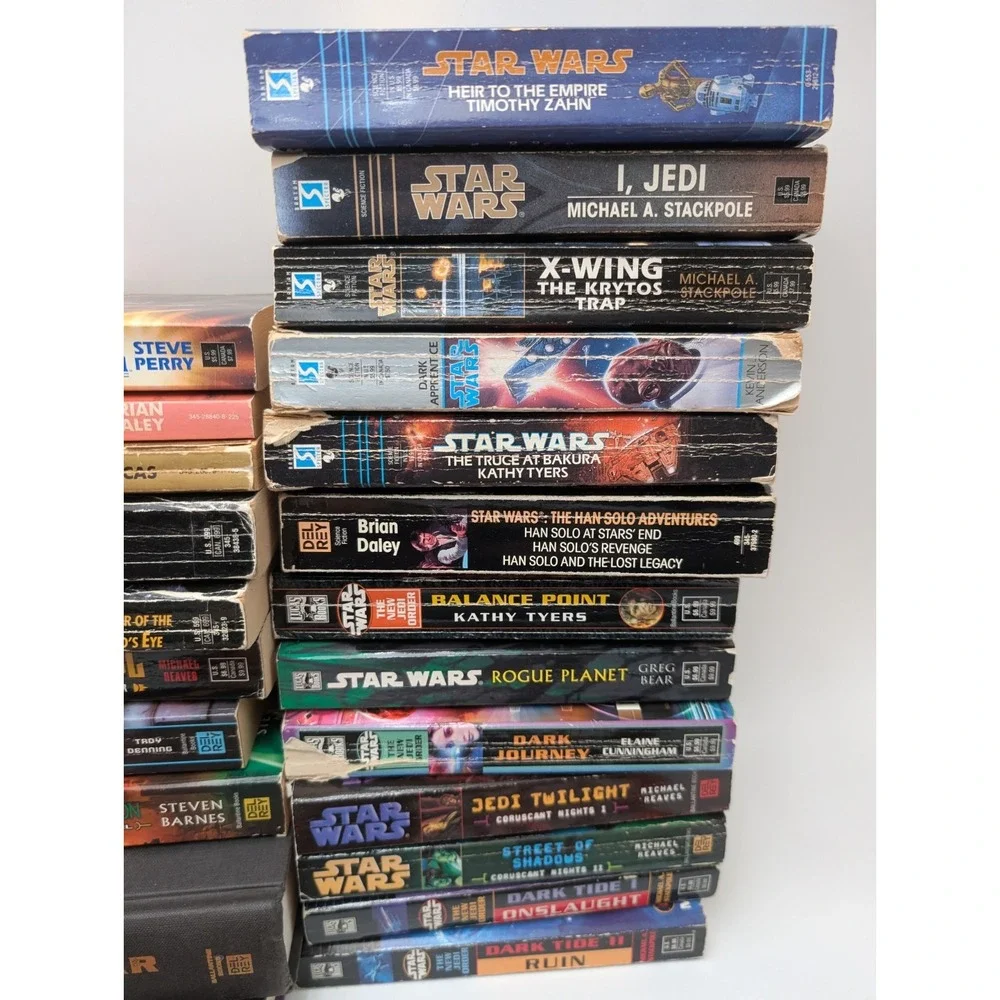 Lot of 30 Star Wars Novels Mixed Format  Hardcover / Paperback